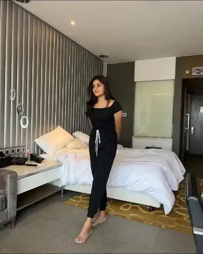 Karsog Call Girl Service